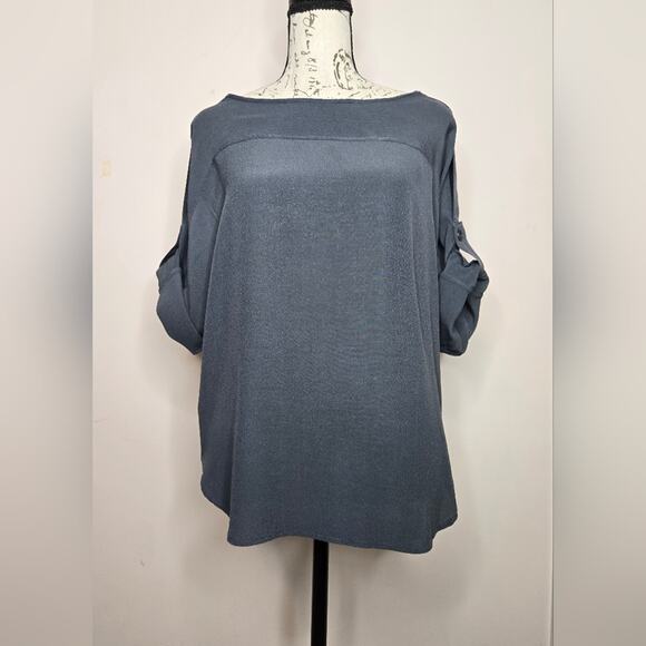 LOFT Women's Gray Roll Tab 3/4 To Shortsleeve Boat Neck Rayon Blouse Size XS - Picture 1 of 9